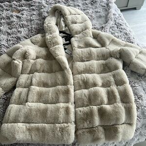 Brand new BCBG faux fur coat! Stunning